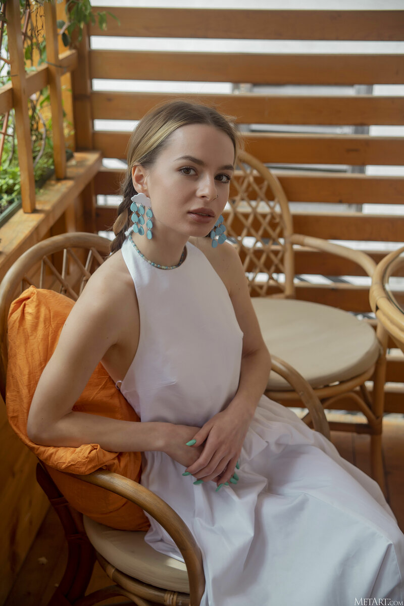 Людмила, 22