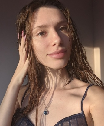 Людмила, 27
